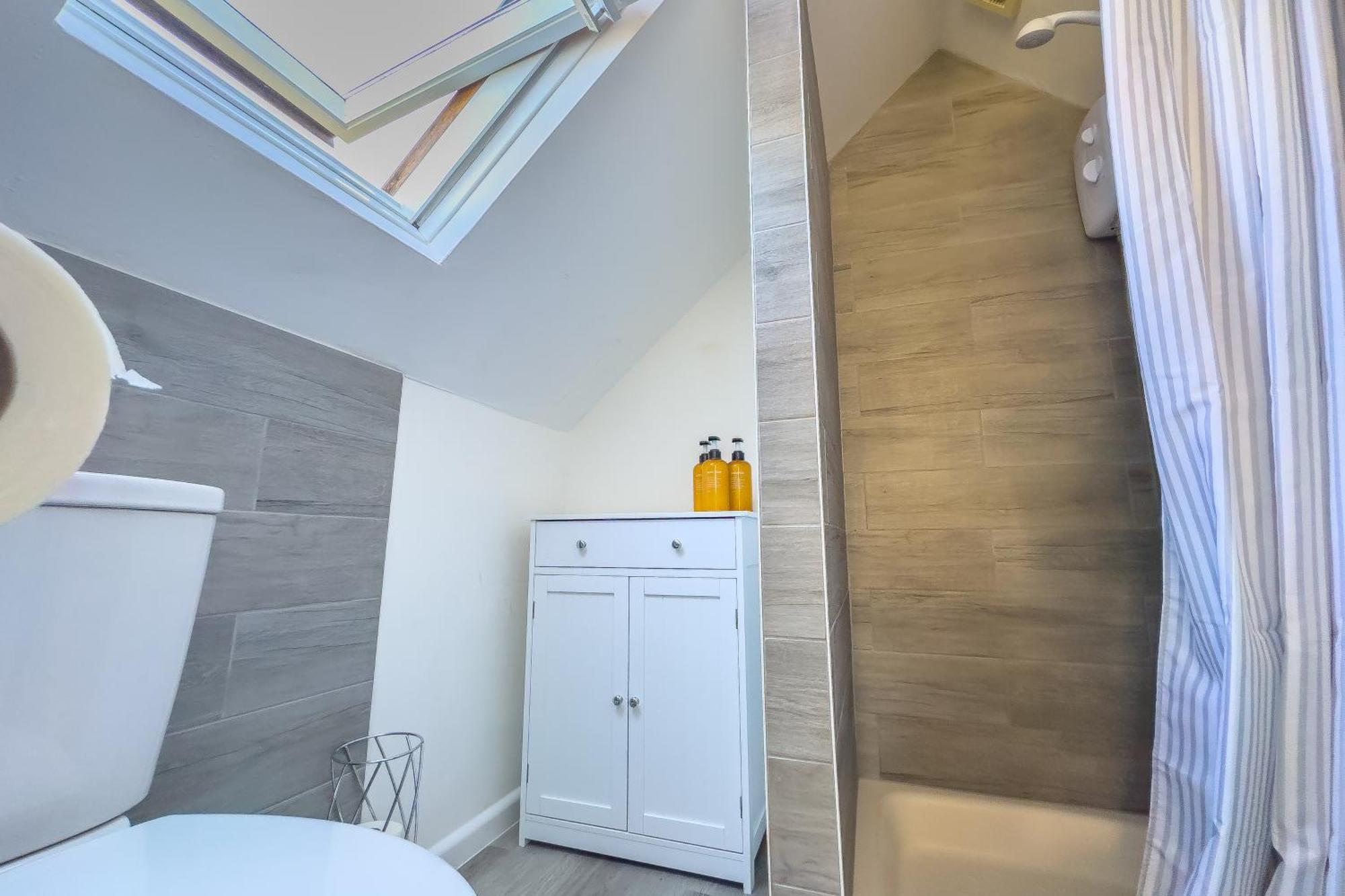 Snug, Dog Friendly, Country Worle